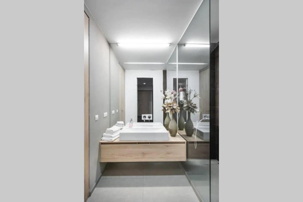 Charming Apt 33 Royal Vineyards By Michal&Friends Praga